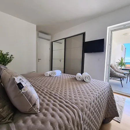 Luxury & Spacious Sea View From Bed Makarska